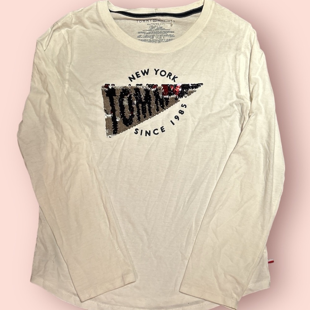 Tommy Hilfiger New York long sleeve shirt graphic brand new never worn